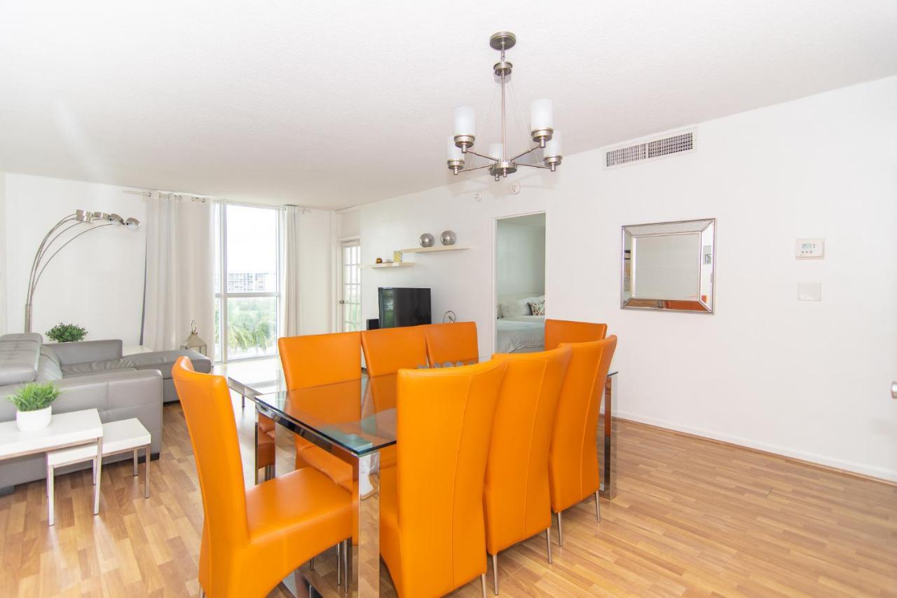 Stunning Beach Apartment By Miami Te Espera - Hollywood 7W Exterior photo