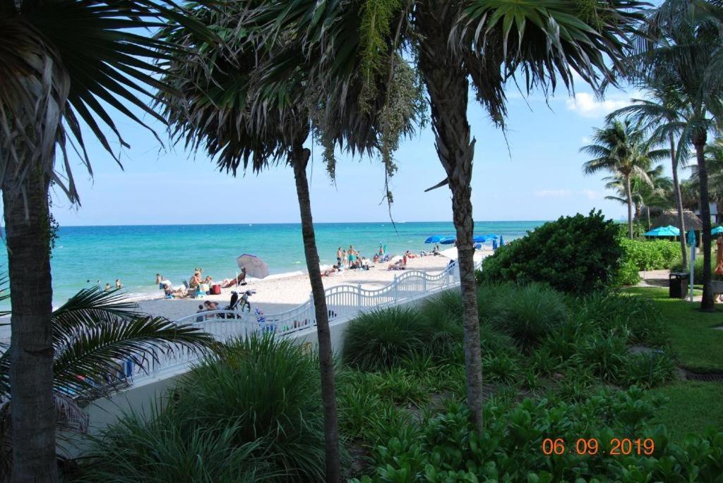 Stunning Beach Apartment By Miami Te Espera - Hollywood 7W Exterior photo